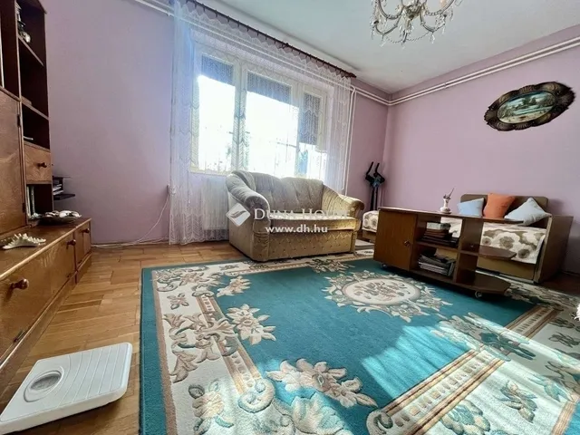 Eladó ház Kecskemét, Felsőszéktó 94 nm