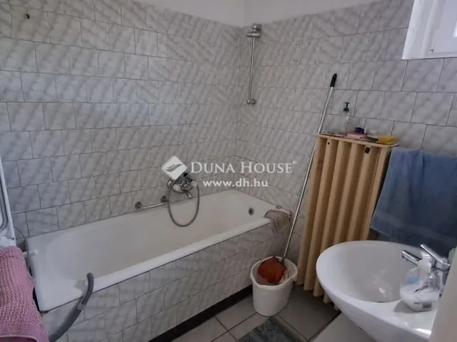 Eladó ház Kecskemét 210 nm