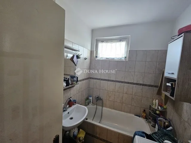 Eladó lakás Kecskemét, Petőfiváros 72 nm
