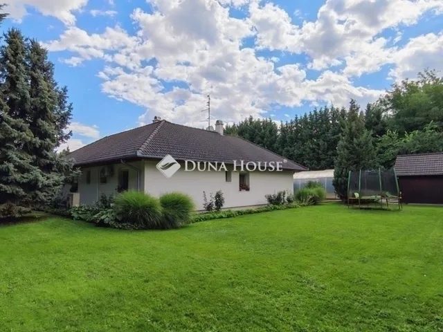 Eladó ház Kecskemét, Vacsihegy 151 nm