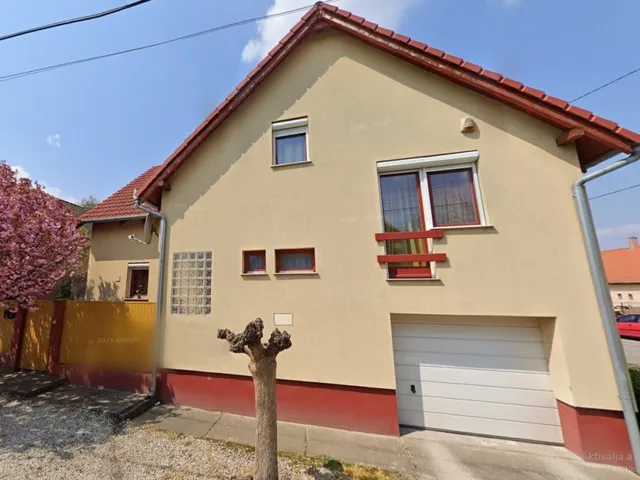 Eladó ház Kecskemét, Petőfiváros 95 nm