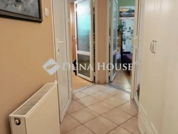 Eladó ház Kecskemét, Belsőnyír 151 nm