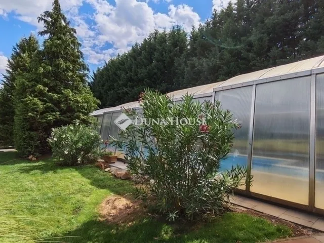 Eladó ház Kecskemét, Belsőnyír 151 nm