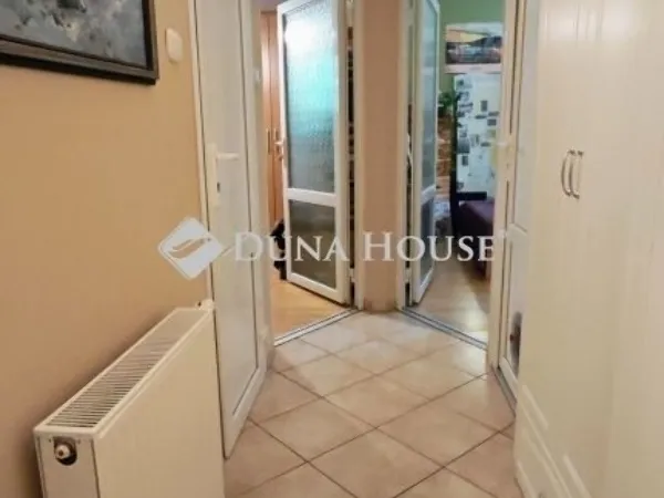Eladó ház Kecskemét, Belsőnyír 151 nm