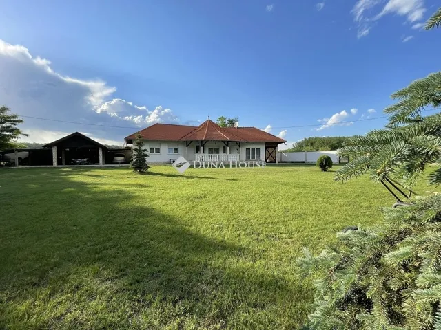 Eladó ház Kecskemét, Kadafalva 138 nm