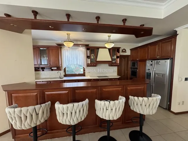 Eladó ház Kecskemét 372 nm