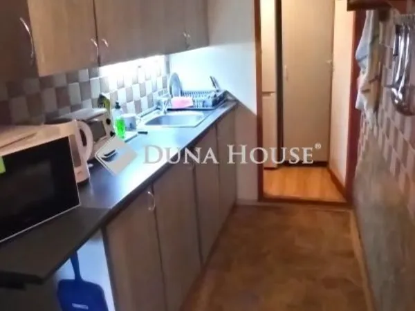 Eladó ház Öcsöd 42 nm