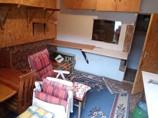 Eladó ház Öcsöd 42 nm