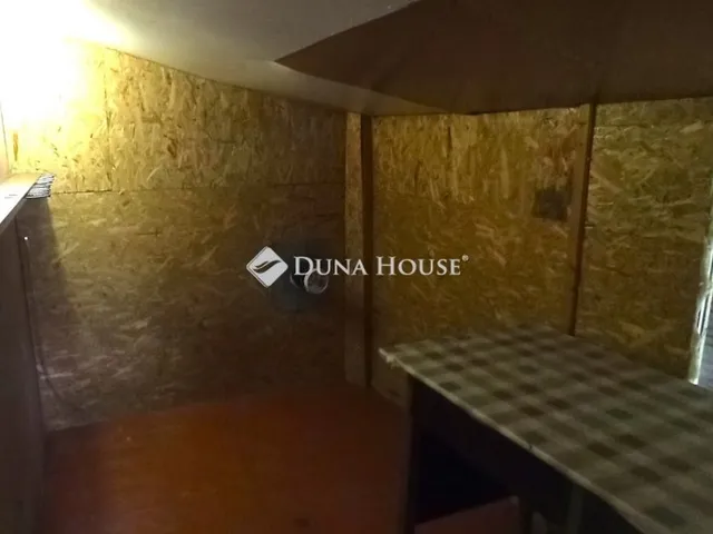 Eladó ház Öcsöd 42 nm