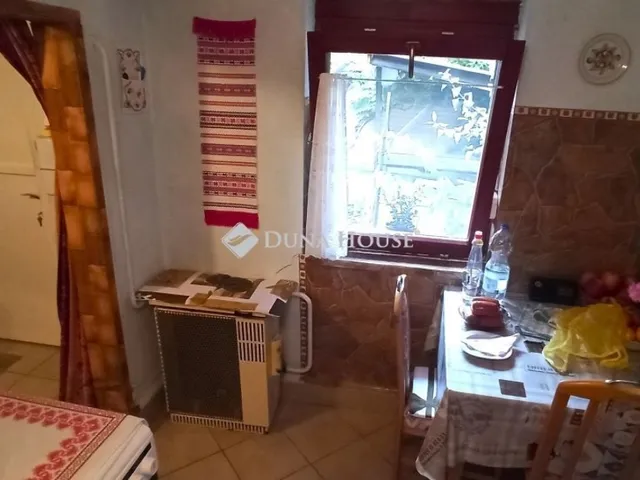 Eladó ház Öcsöd 42 nm