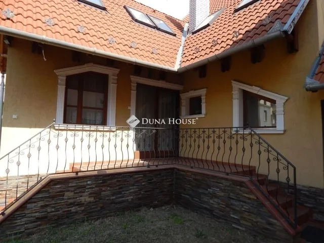 Eladó ház Kecskemét 170 nm