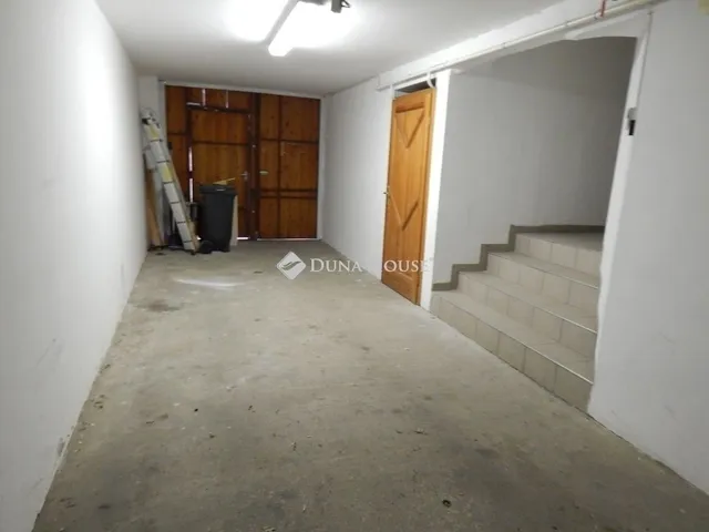 Eladó ház Kecskemét 170 nm