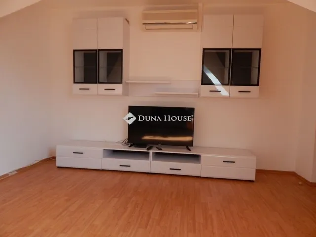 Eladó ház Kecskemét 170 nm