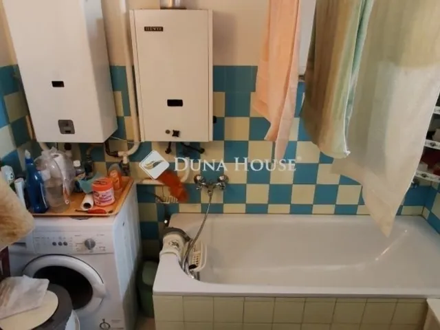 Eladó ház Kecskemét, Hunyadiváros 74 nm