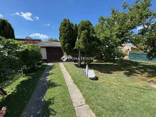 Eladó ház Kecskemét, Rendőrfalu 121 nm