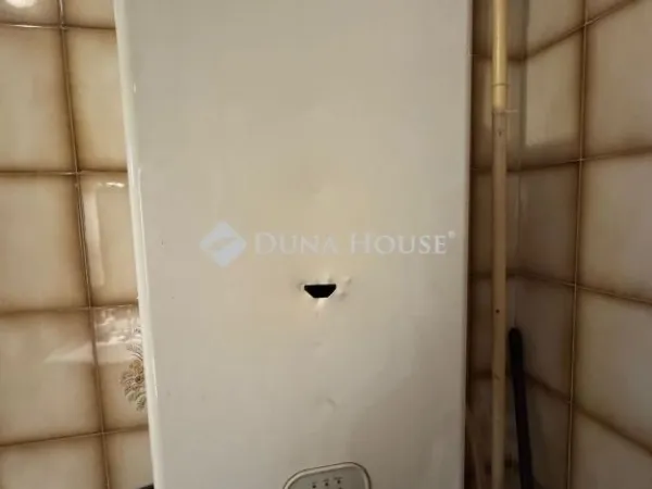 Eladó ház Kecskemét, Rendőrfalu 121 nm