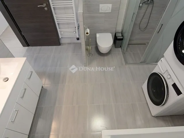 Kiadó ház Kecskemét 117 nm