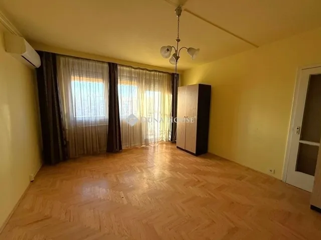 Eladó lakás Kecskemét 72 nm