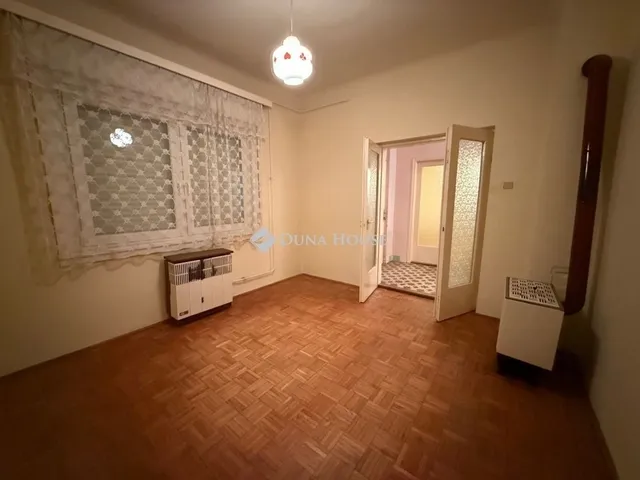 Eladó ház Izsák 108 nm