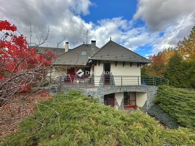 Eladó ház Kecskemét 207 nm