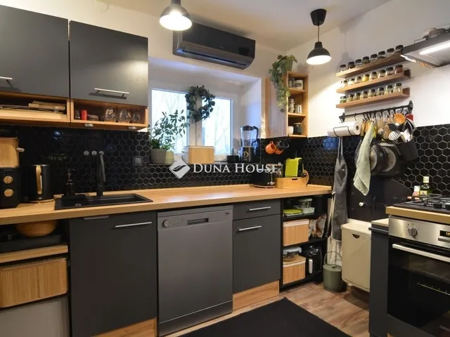 Eladó mezőgazdasági ingatlan Cserkeszőlő 92 nm