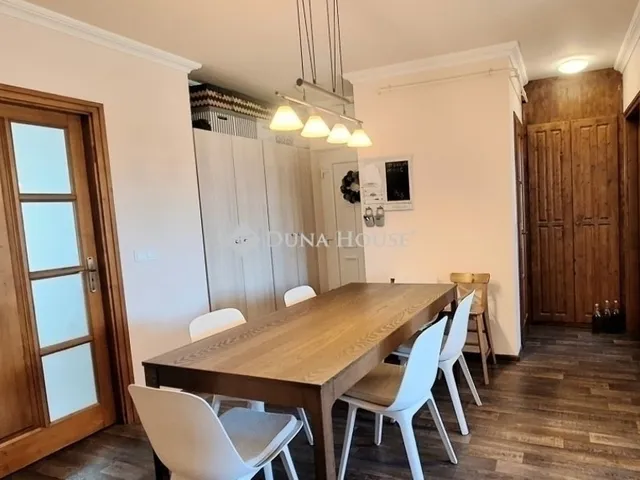 Eladó lakás Kecskemét, Villanegyed 105 nm