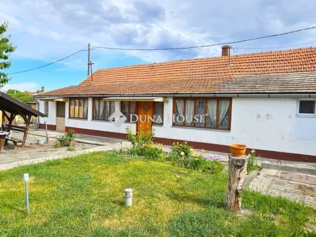 Eladó ház Fülöpszállás 85 nm