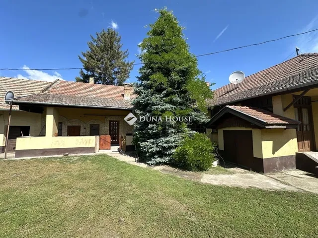 Eladó ház Tiszaalpár 346 nm