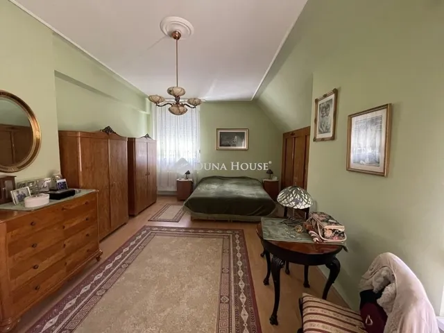 Eladó ház Kecskemét 220 nm