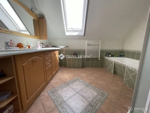 Eladó ház Kecskemét 220 nm