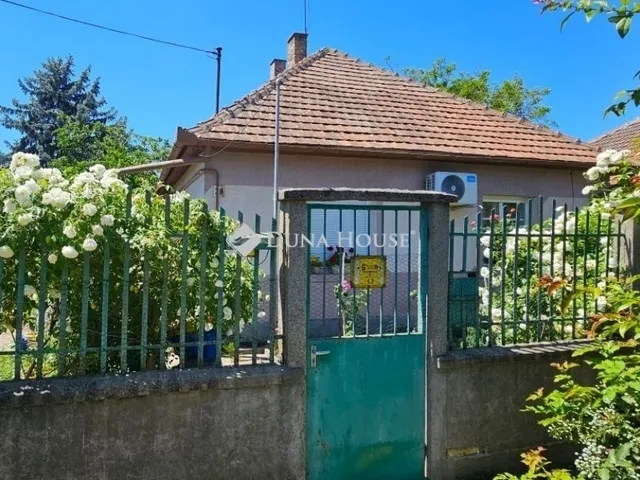 Eladó ház Kecskemét 56 nm