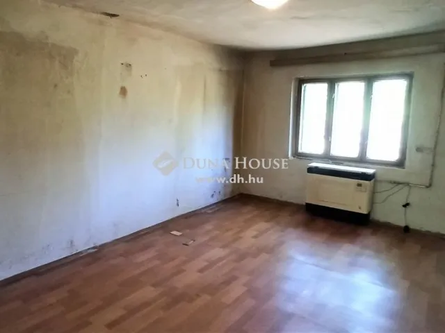 Eladó mezőgazdasági ingatlan Kecskemét, Kadafalva 54 nm