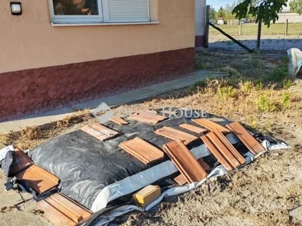 Eladó mezőgazdasági ingatlan Jakabszállás 65 nm