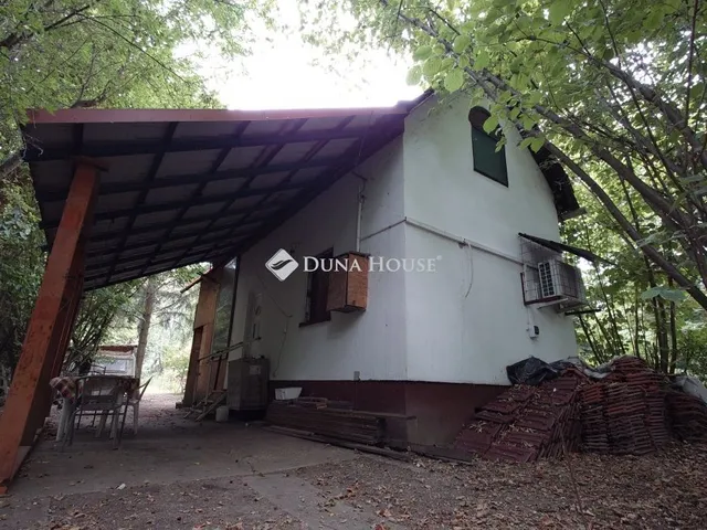 Eladó ház Tiszaug 40 nm