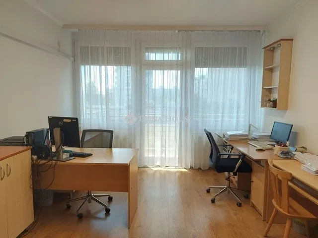 Eladó lakás Kecskemét, Belváros 53 nm