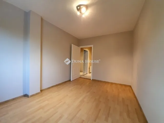 Eladó lakás Kecskemét, Petőfiváros 79 nm