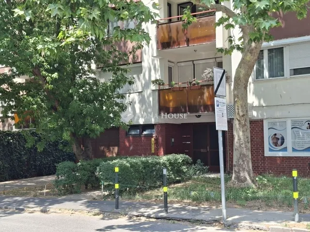 Eladó lakás Kecskemét, Belváros 84 nm