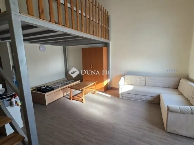 Eladó ház Kiskunfélegyháza 179 nm