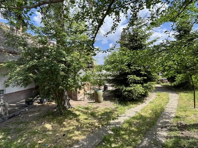 Eladó ház Tiszaföldvár 80 nm