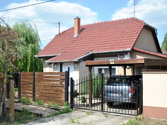 Eladó ház Kecskemét, Katonatelep 83 nm