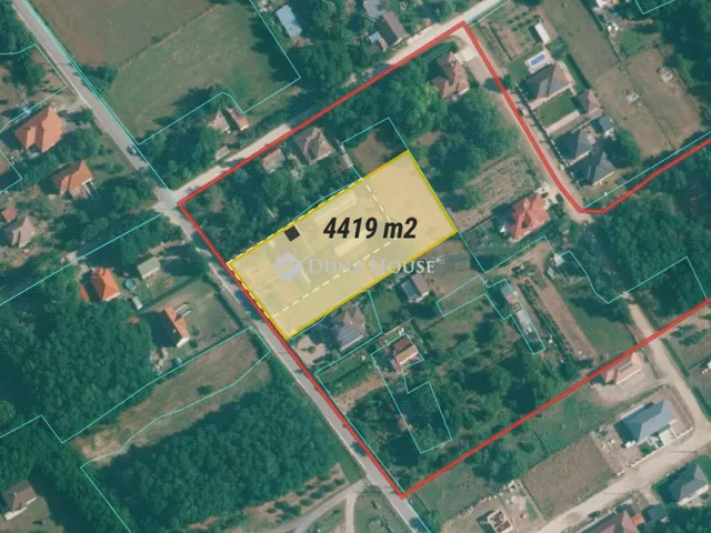 Eladó telek Ballószög 4419 nm