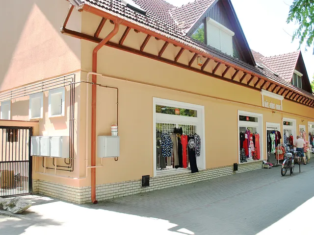 Eladó kereskedelmi és ipari ingatlan Kerekegyháza 91 nm