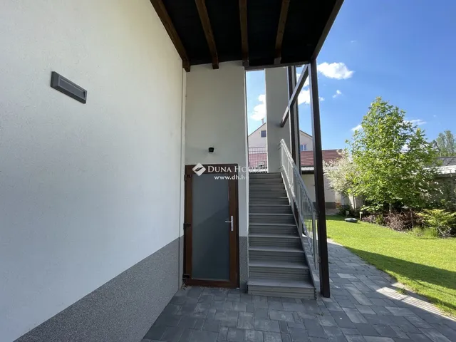 Kiadó lakás Kecskemét, Széchenyiváros 98 nm