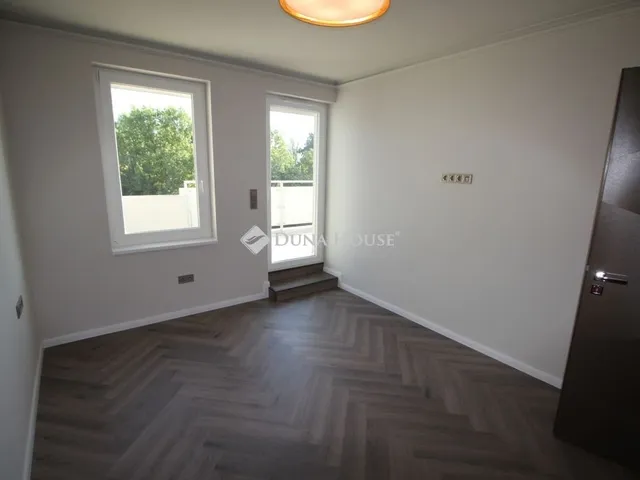 Kiadó lakás Kecskemét, Villanegyed 80 nm