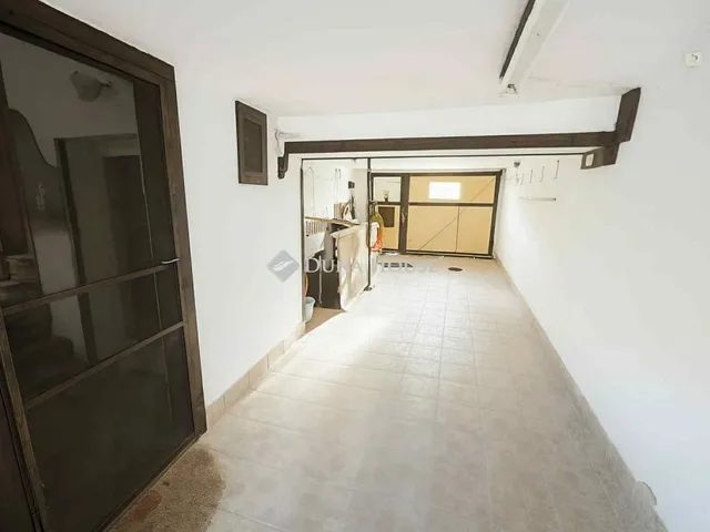 Eladó ház Kecskemét 230 nm