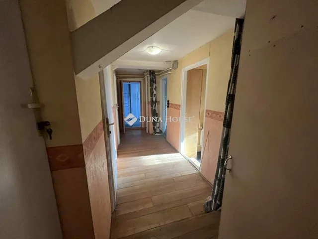 Eladó ház Kecskemét 230 nm