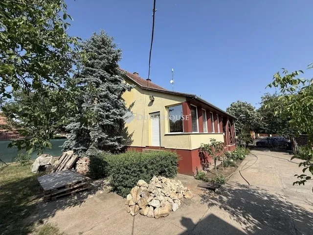 Eladó ház Kecskemét 172 nm