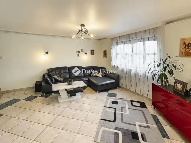 Eladó ház Kecskemét 220 nm