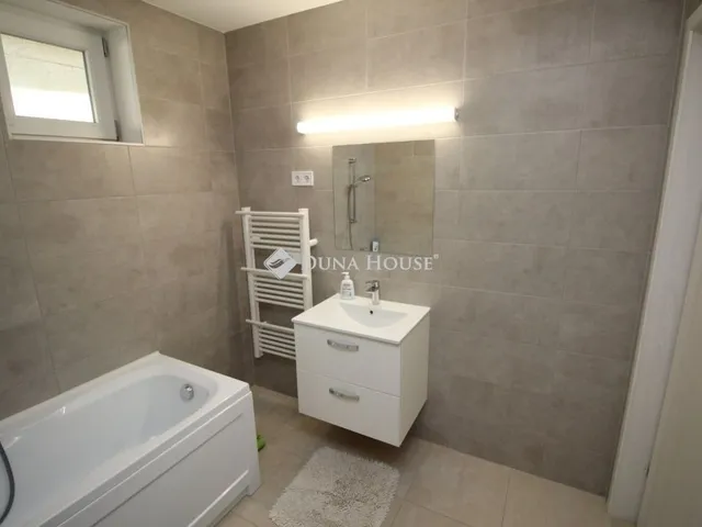 Eladó ház Kecskemét 140 nm