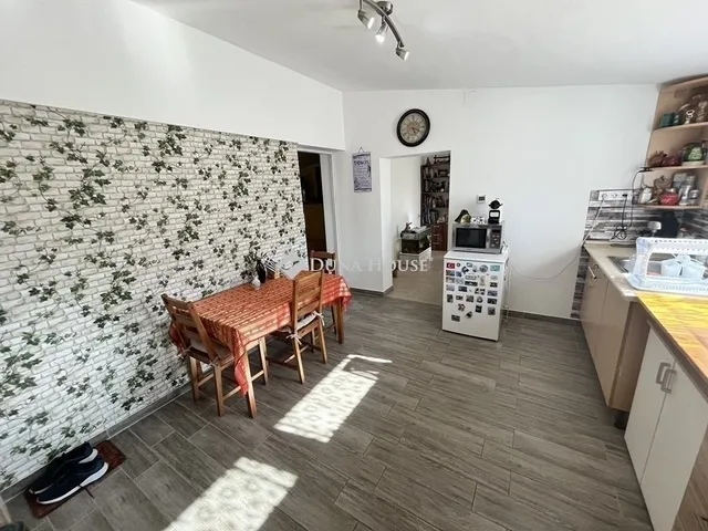 Eladó ház Kecskemét, Hetényegyháza 80 nm